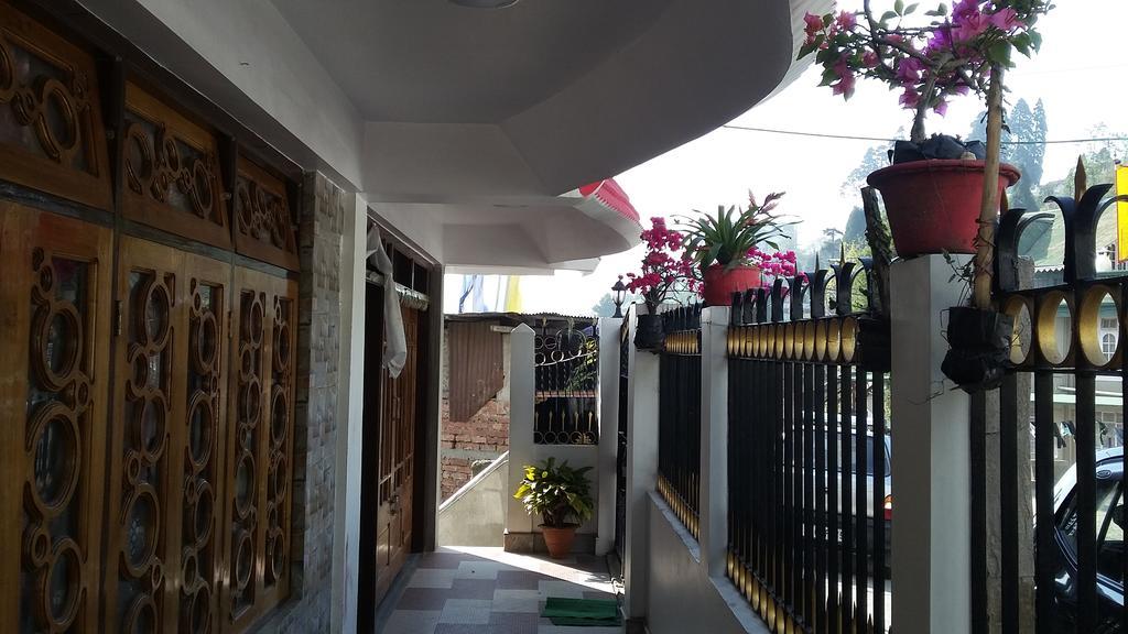Tharbaling Homestay Darjeeling  Eksteriør billede