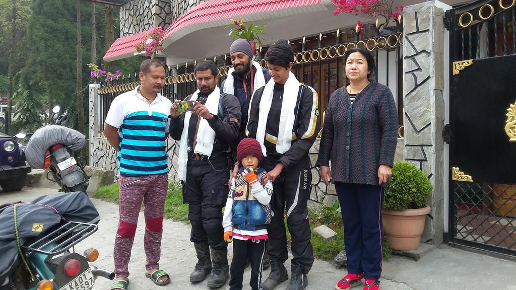 Tharbaling Homestay Darjeeling  Eksteriør billede