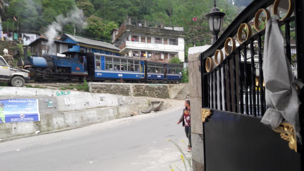 Tharbaling Homestay Darjeeling  Eksteriør billede